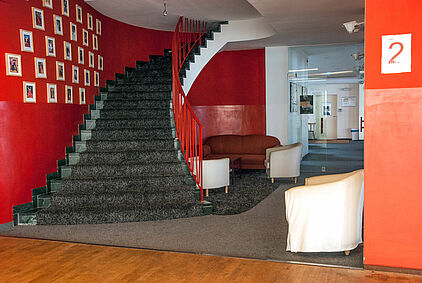 Treppe/Lounge